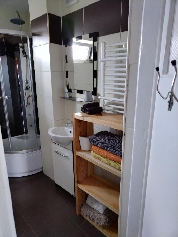 Wygodny Apartament Blisko Morza Lokciowe Exteriér fotografie